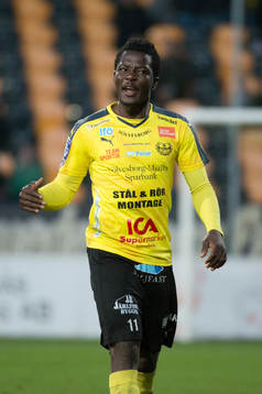 Mjällbys Ibrahim Teteh Bangura deppar