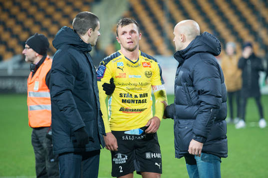 Mjällbys Adi Terzic deppar med tårar i ögonen