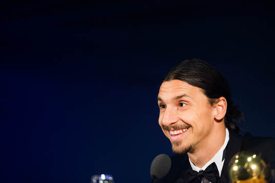 Zlatan Ibrahimovic deltar i en presskonferens