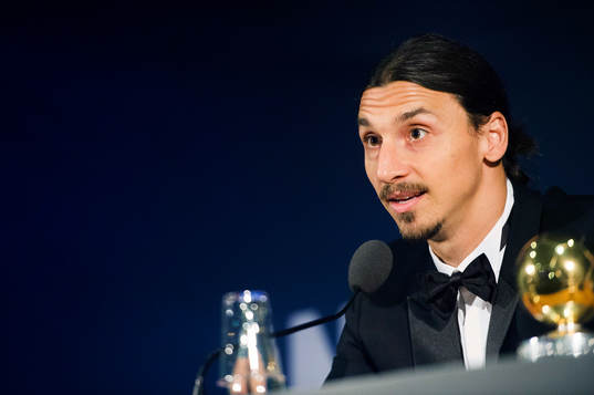 Zlatan Ibrahimovic deltar i en presskonferens