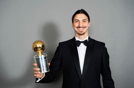 Zlatan Ibrahimovic, Paris Saint-Germain, poserar med