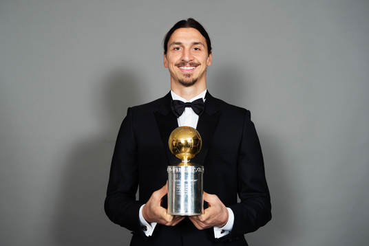 Zlatan Ibrahimovic, Paris Saint-Germain, poserar med
