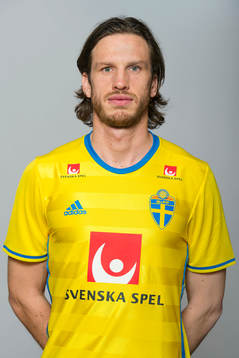 Gustav Svensson, spelare i Sveriges fotbollslandslag