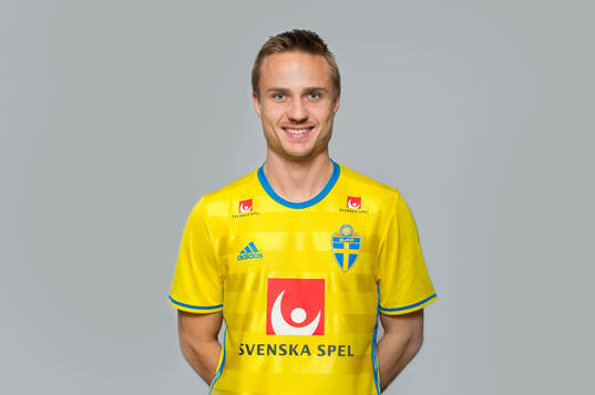 Pierre Bengtsson, spelare i Sveriges fotbollslandslag