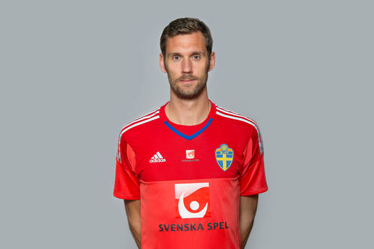 Andreas Isaksson, spelare i Sveriges fotbollslandslag
