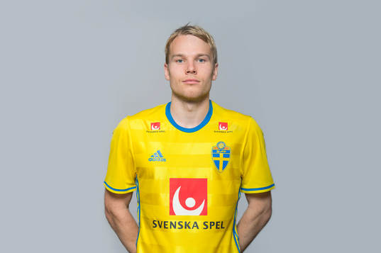 Oscar Lewicki, spelare i Sveriges fotbollslandslag