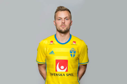 Sebastian Larsson, spelare i Sveriges fotbollslandslag