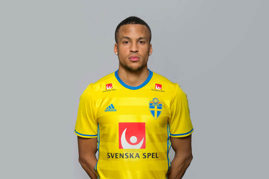 Martin Olsson, spelare i Sveriges fotbollslandslag