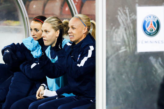 Paris Kosovare Asllani, Caroline Seger och Lisa Dahlkvist
