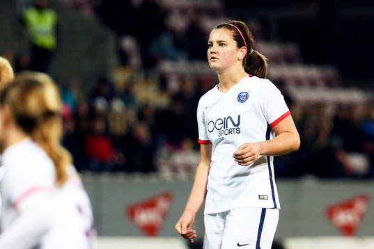 Paris Lindsey Horan deppar