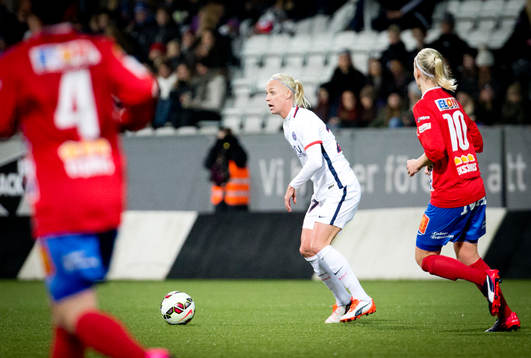 Paris SG Caroline Seger