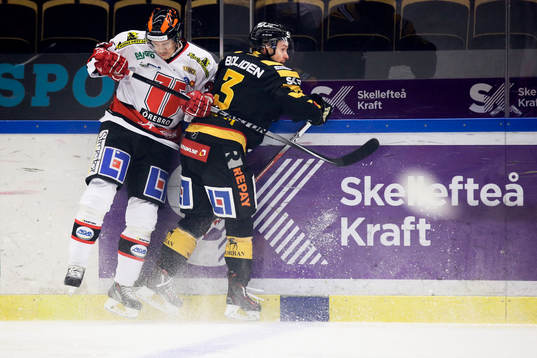Örebros Stefan Johansson och Skellefteås Niclas Burström