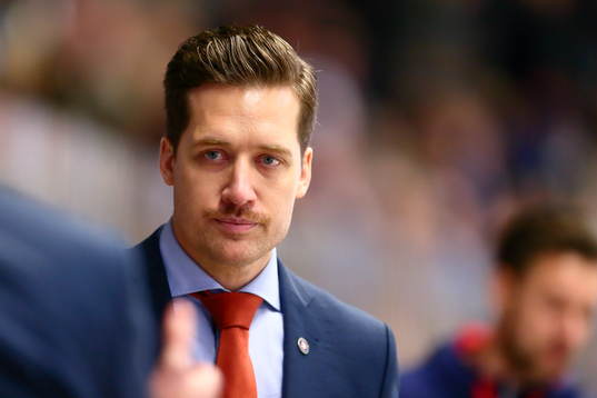 Växjös tränare Sam Hallam