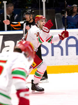 Modos Maxim Lapierre jublar
