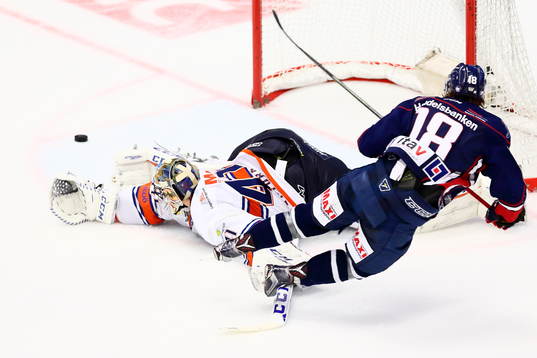 Linköpings Jakob Lilja och Växjös Cristopher Nihlstorp