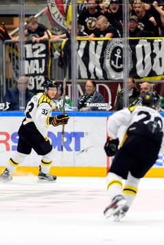 Brynäs Nick Johnson jublar