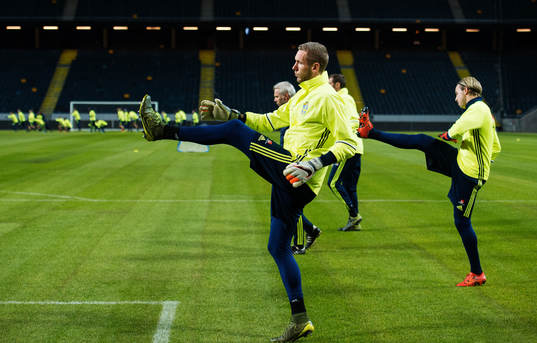 Målvakterna Robin Olsen och Patrik Carlgren