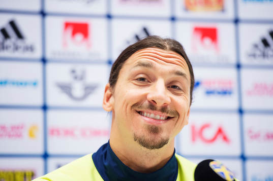 Zlatan Ibrahimovic på en presskonferens
