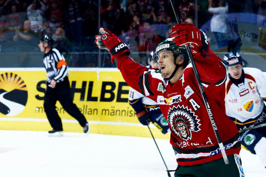 Frölundas Nicklas Lasu jublar