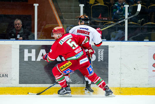 Modos Noah Welch och Örebros Libor Hudacek