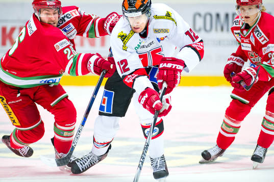 Modos Shaun Heshka, Örebros Marko Anttila och Modos Axel