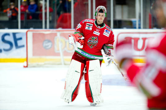 Modos målvakt Adam Reideborn