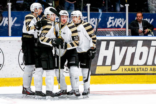 Skellefteås spelare jublar