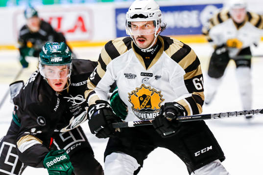 Färjestads Joakim Nygård och Skellefteås Fredrik Lindgren