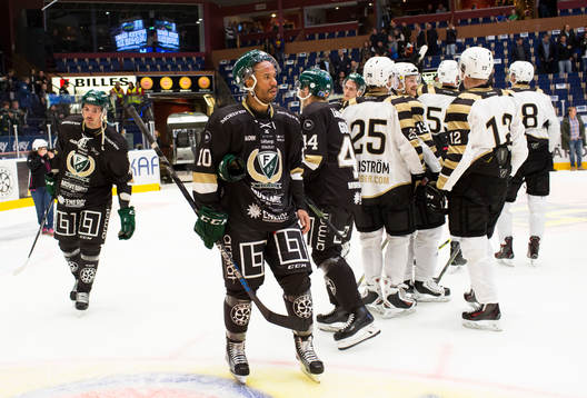 Färjestads Robbie Earl deppar