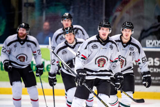 Frölundas Artturi Lehkonen och Oscar Fantenberg  deppar