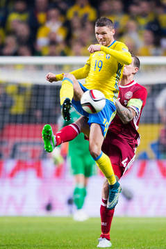 Sveriges Marcus Berg och Danmarks Daniel Agger