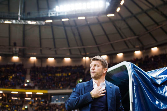 Sveriges players manager Marcus Allbäck