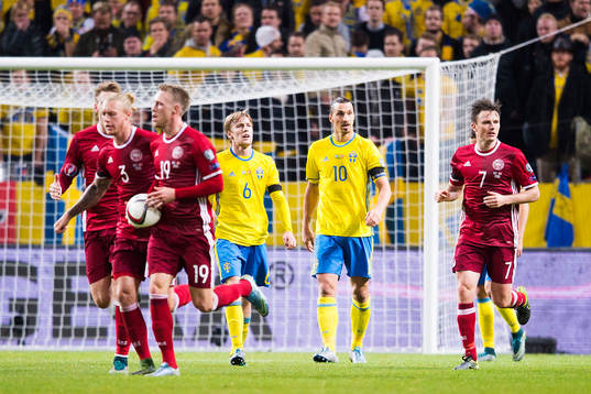Sveriges Zlatan Ibrahimovic deppar