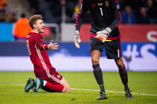 Danmarks Nicklas Bendtner deppar