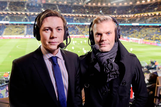 Kanal 5s kommentatorer Niklas Jarelind och Johan Arneng