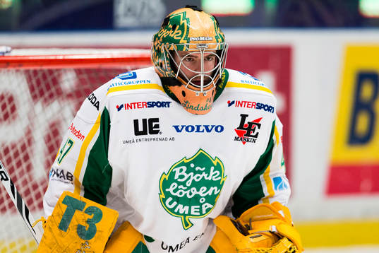 Björklövens målvakt Kevin Lindskoug