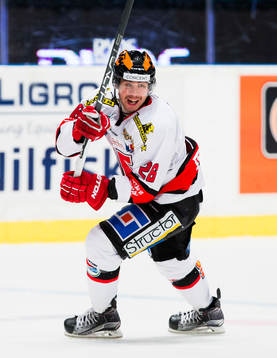 Örebros Greg Squires
