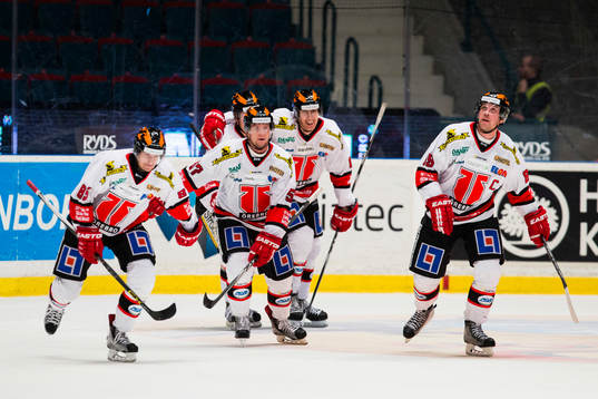 Örebros Kalle Olsson, Johan Motin, Marko Anttila  och