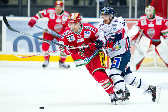 Modos Bobby Butler och Linköpings Anton Blomberg
