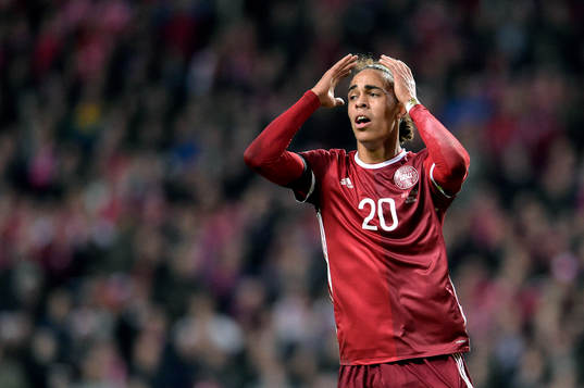 Danmarks Yussuf Poulsen deppar