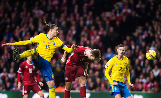 Sveriges Erik Johansson och Mikael Lustig utmanas av
