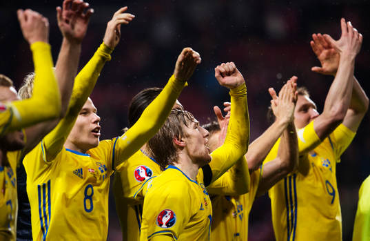 Sveriges Emil Forsberg jublar