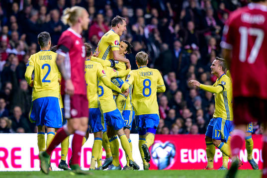 Sverige jublar