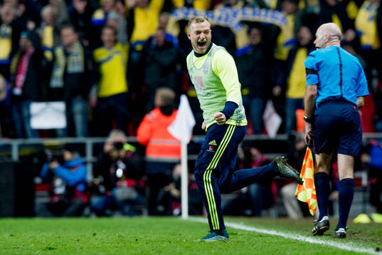 Sveriges John Guidetti jublar