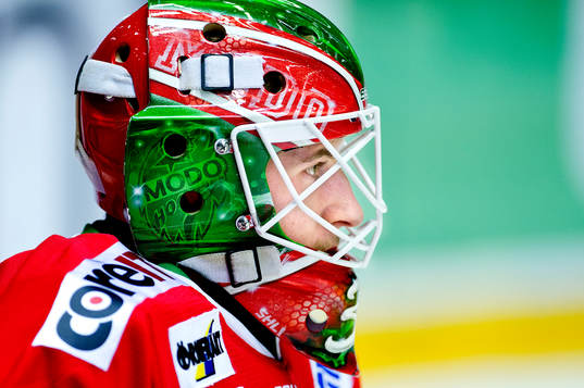 Modos målvakt Adam Reideborn