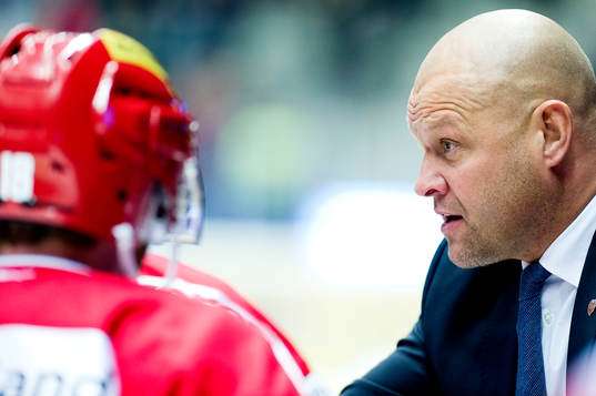 Modos tränare Andreas Johansson