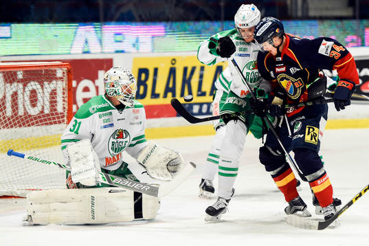 Djurgårdens Daniel Brodin  och Rögles Jens Hellgren