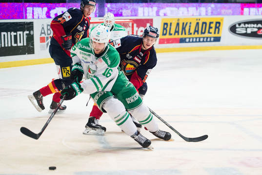 Rögles Christopher Liljewall och Djurgårdens Tomi Sallinen