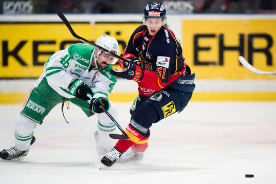 Rögles Kevin Marshall och Djurgårdens Markus Ljungh