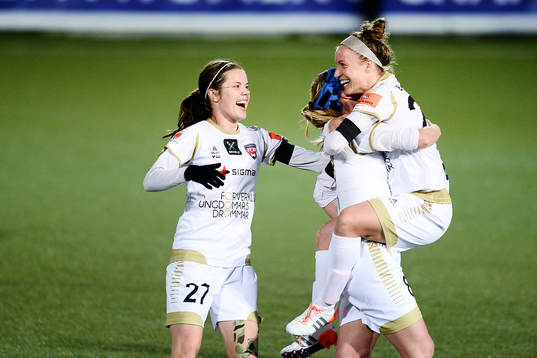Bläddra bland fler bilder av Fotboll, dam, Champions League, Rosengård - Verona
